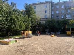 Детская площадка для прогулок 1